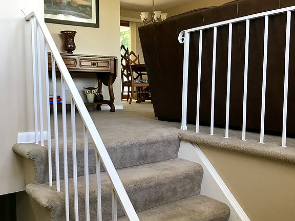 Split Level Home - entryway