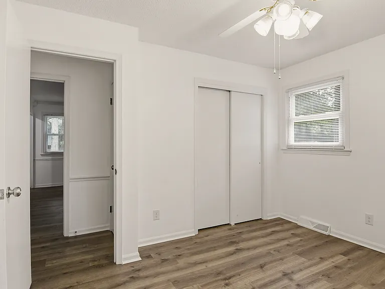 207 Leland Dr — Photo 19