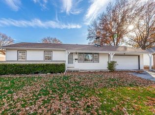 103 NW Obrien Rd, Lees Summit, MO 64063