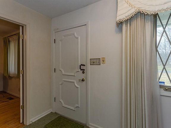 2nd image of 4353 Paula Lane East Dr