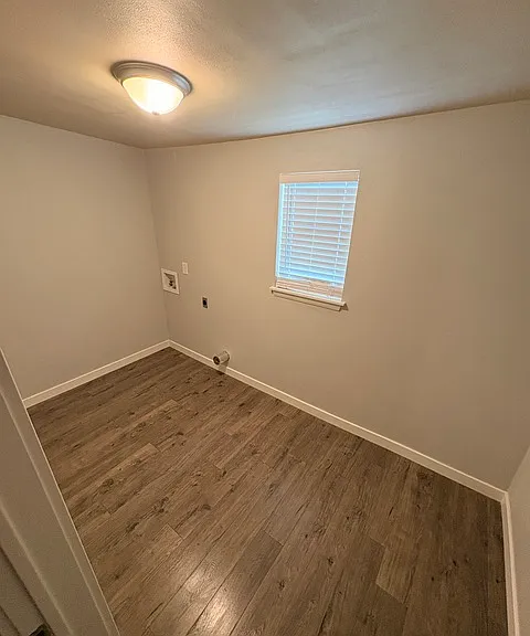 235 Stimmel St — Photo 7