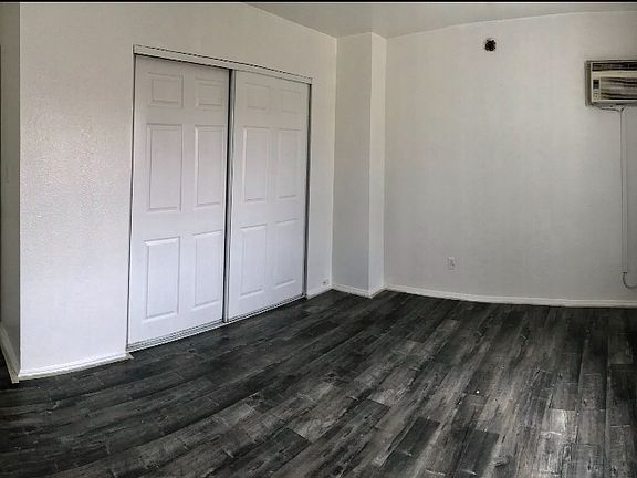 3rd image of 5660 Case Ave #C