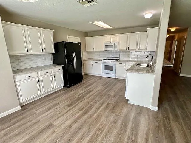 3311 Painted Meadow Cir — Photo 5