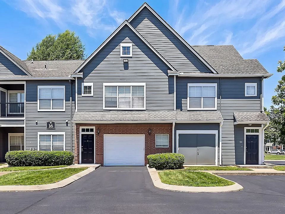 Cason Estates Attached Garages