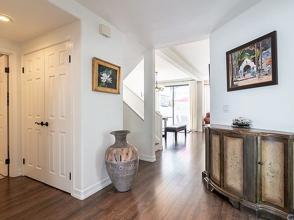 4th image of 1150 W Capitol Dr Unit 106