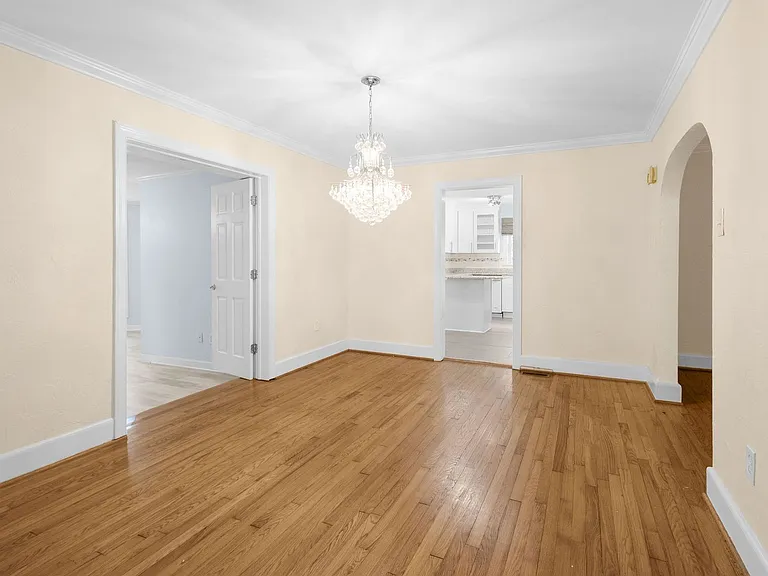 6333 Tuttle Ave — Photo 7
