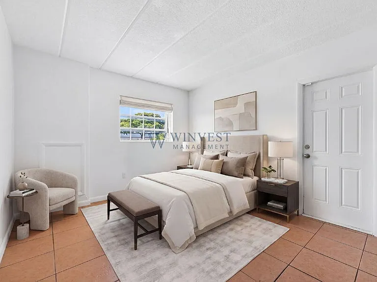 Presidential View Apartments — Photo 13