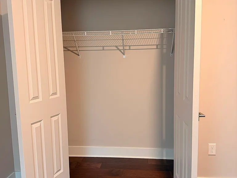 1211 Broadway St #1 — Photo 12