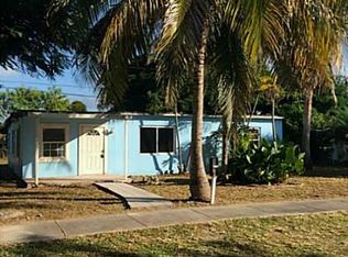 15475 Leisure Dr, Homestead, FL 33033