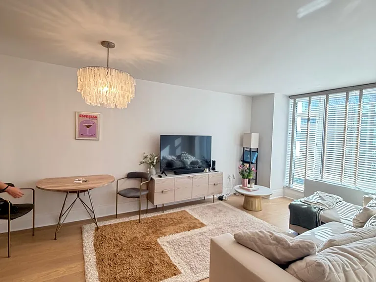 210 Warren St #10L — Photo 3