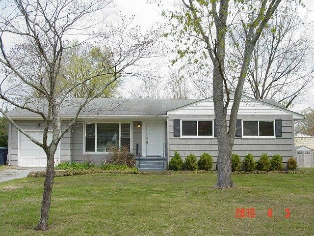 1st image of 4015 Woodmont Dr