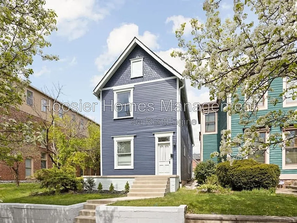 556 Fletcher Ave #B