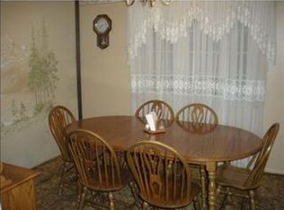 339 Ohiopyle Dr, Pittsburgh, PA 15239