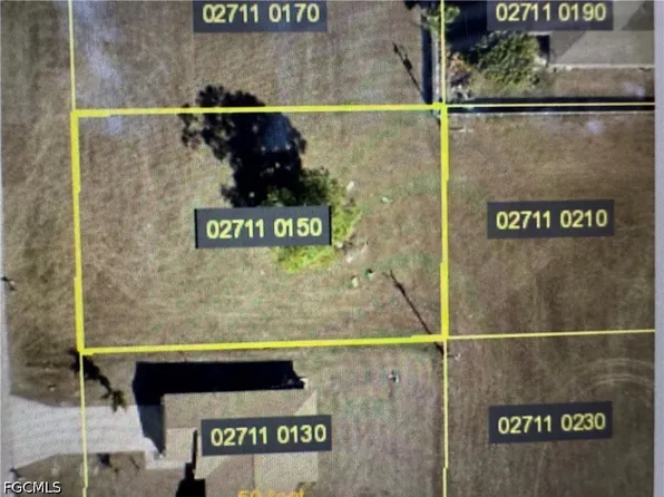 1707 NW 5th Pl, Cape Coral, FL 33993