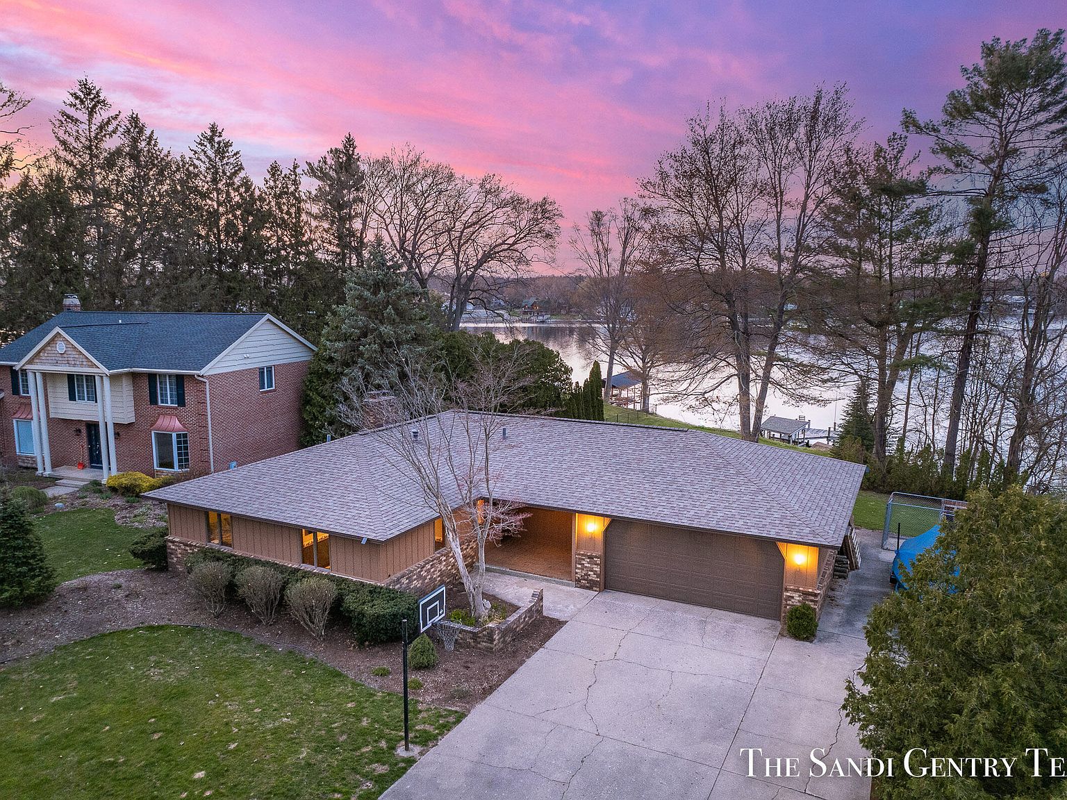 19102 Walden Dr, Spring Lake, MI 49456 MLS 23011857 Zillow