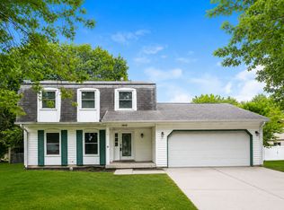 1808 Forsythia Dr, Indianapolis, IN 46219