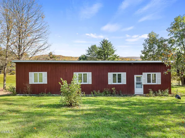 742 Moore Hill Rd, Stephentown, NY 12168