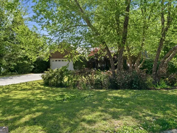 3 Clarendon Pl NW, Rome, GA 30165