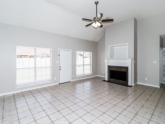 5th image of 9275 Speerberry Cir