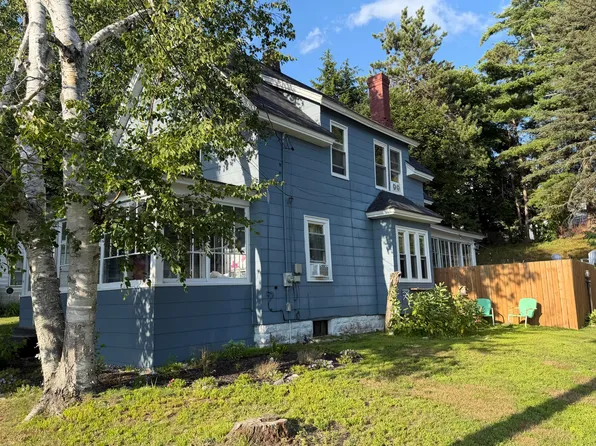 69 Maine Avenue, Millinocket, ME 04462