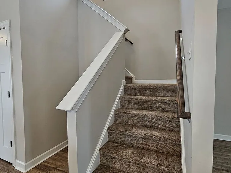 1729 Todd St — Photo 14