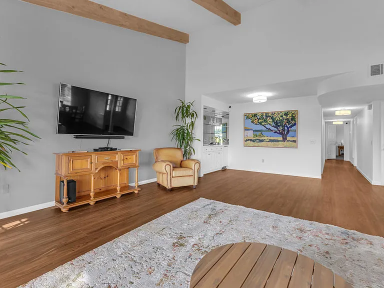 17 Lugo Dr — Photo 49