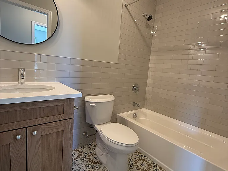 38 Shaw Ave #2 — Photo 9