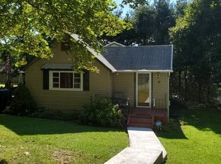 12 Mast Rd, Hopatcong, NJ 07843