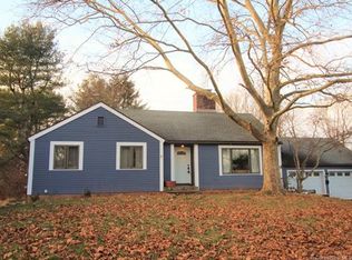 8 Yellow Yellow Cir, Middletown, CT 06457