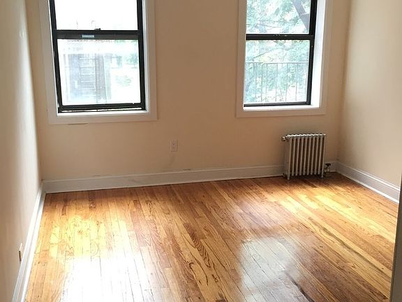 3rd image of 4321 49th St APT A3