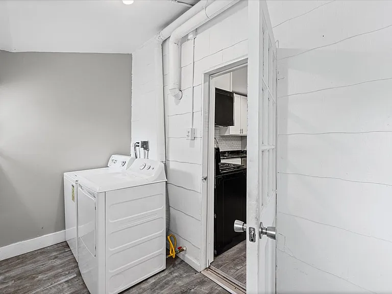 675 Main St #2 — Photo 11