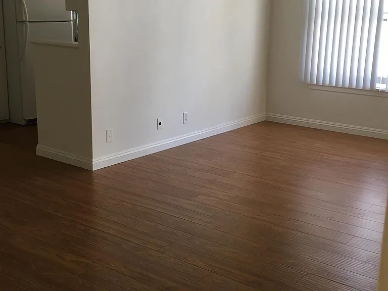 1241 S Bundy Dr #5 — Photo 5