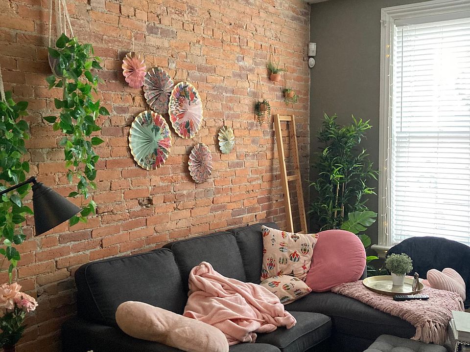 1st fl living room