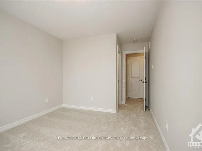 72 Focality Cres — Photo 16