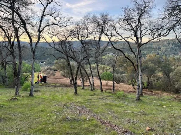 555 Jurgens Rd, Rescue, CA 95672