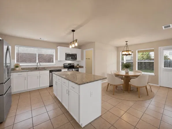 3201 Hoover Dr, McKinney, TX 75071