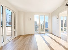 91 Bruckner Blvd