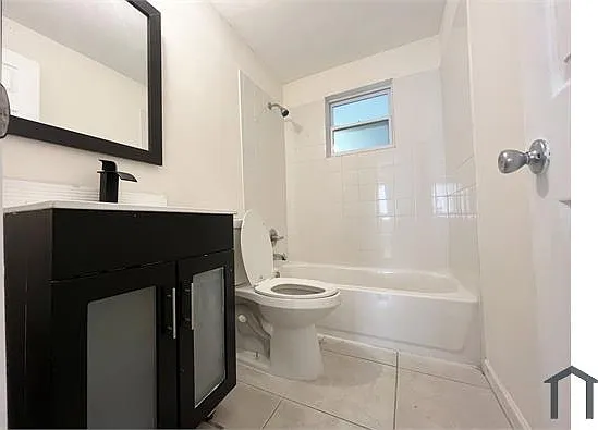 1610 N 25th St #7 — Photo 6