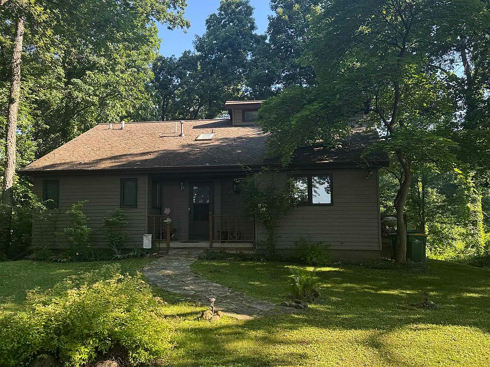 1st image of W2304 Carpenter Ln