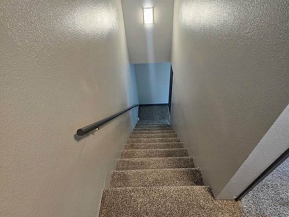 4th image of 280 5th St APT 3