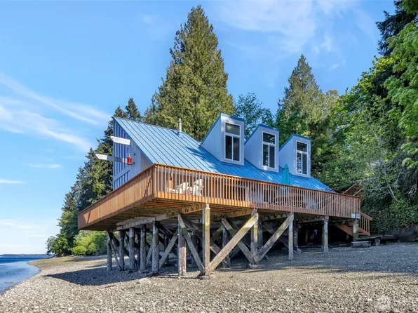 11901 Larson Road, Anderson Island, WA 98303