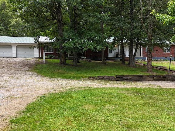 3rd image of 459 Greenbrier Rd