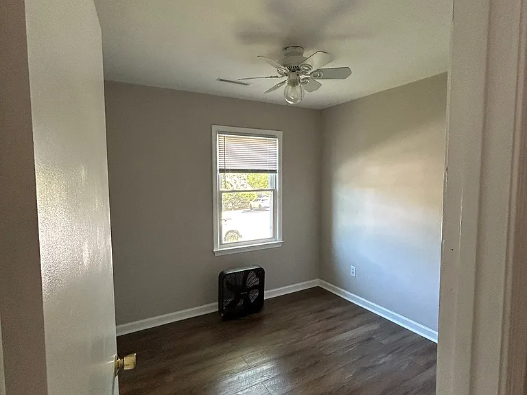 8367 Robin Lynn Rd — Photo 5