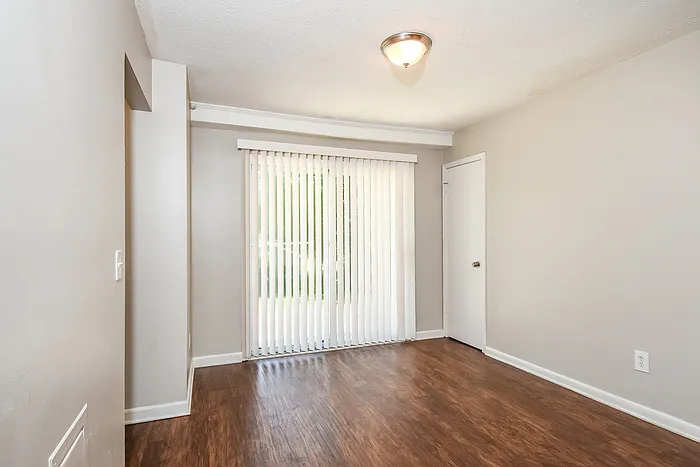 3193 Delhi Dr — Photo 5