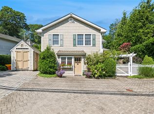 3 Glenna Little Trl, Huntington, NY 11743