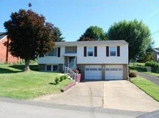 183 Oak Hill Dr, Washington, PA 15301