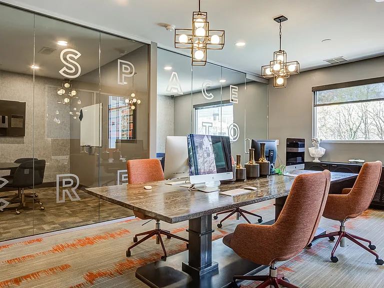 Campus Edge — Photo 15