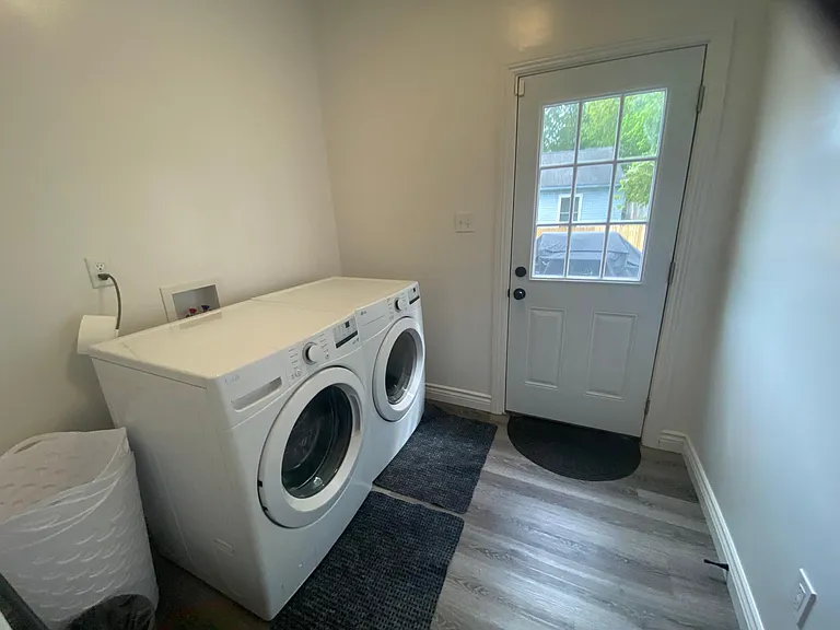 383 Halley Rd — Photo 35