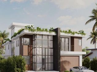 812 N Vista St, Los Angeles, CA 90046