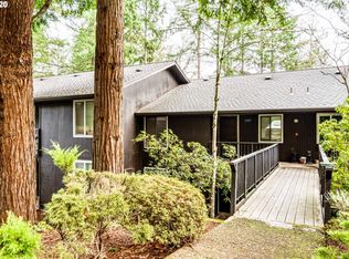 2683 Woodstone Pl, Eugene, OR 97405